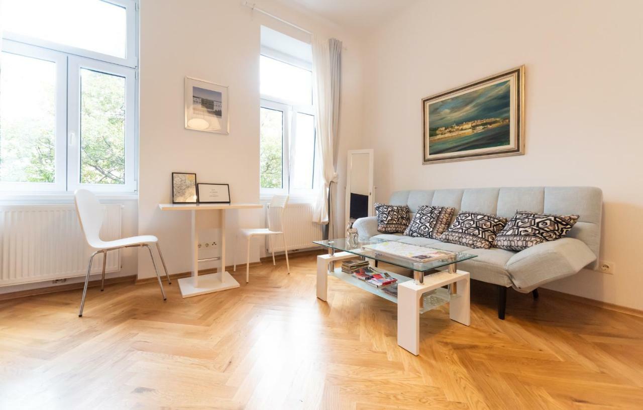 Apartmán Prater Studio Next Fair, Un, Wu And City Center Vídeň Exteriér fotografie