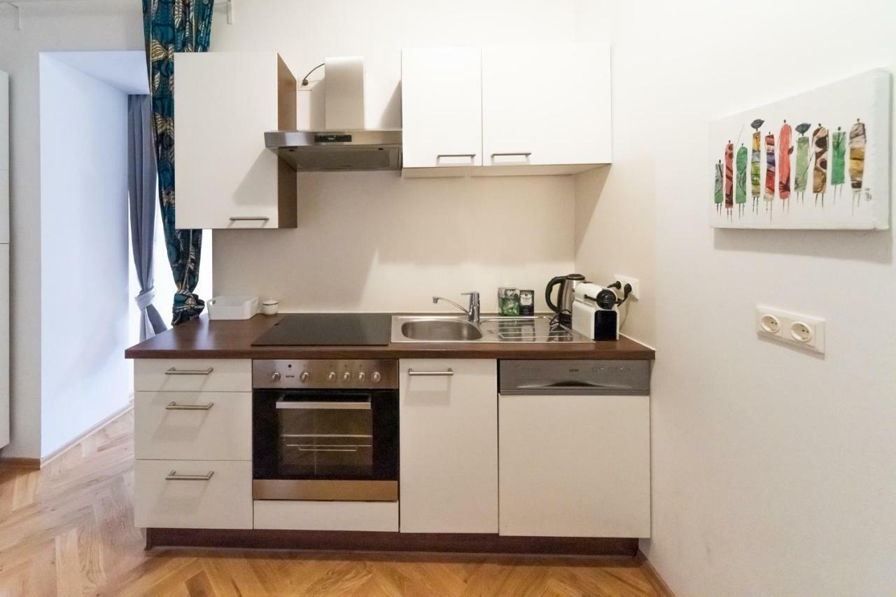 Apartmán Prater Studio Next Fair, Un, Wu And City Center Vídeň Exteriér fotografie